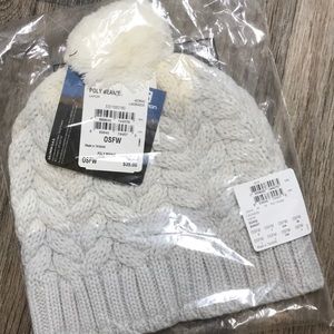 salomon poly beanie